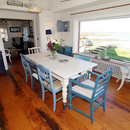 The Sea House *
