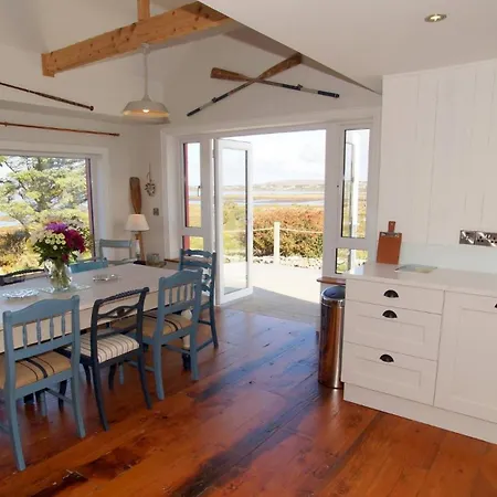 The Sea House * 던글로