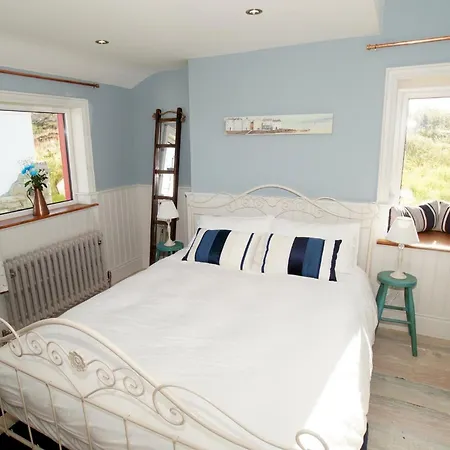 The Sea House 펜션 던글로