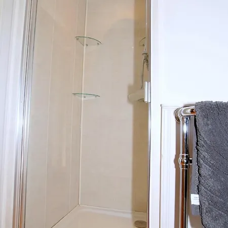 度假居 The Sea House 邓格洛